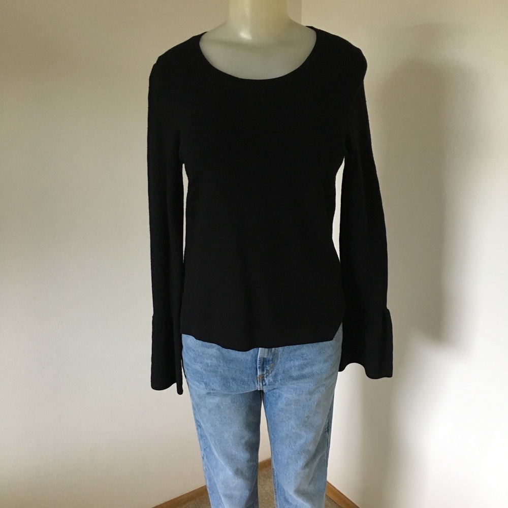 Ann Taylor bell sleeve sweater